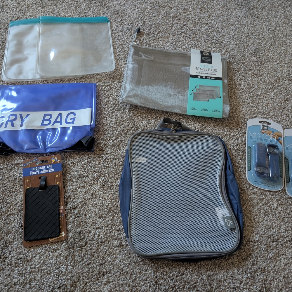 Travel Bag Set with Accessories